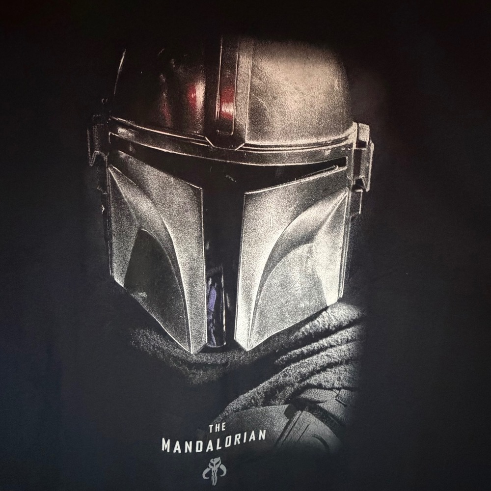 Star‎ Wars The Mandalorian Movie Promo Graphic Black T-Shirt Sz Mens Large NWT